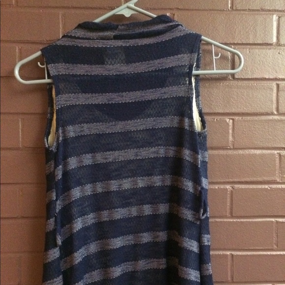 Little jacket - Picture 3 of 5